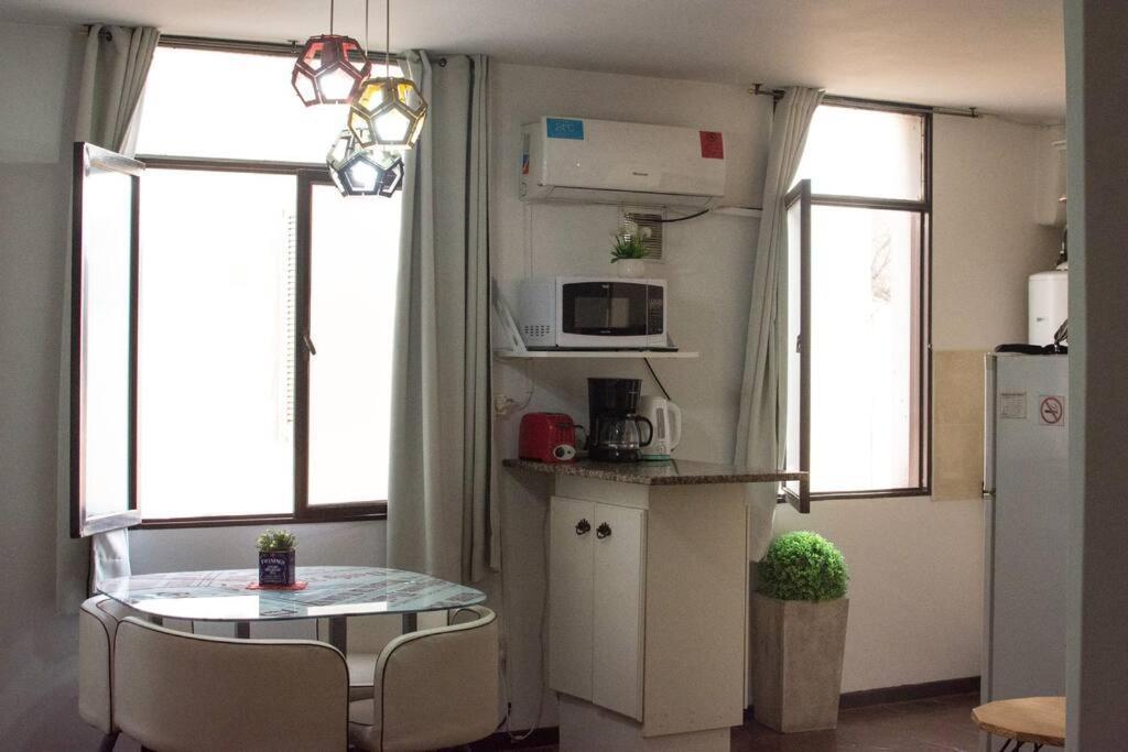 Beautiful Quiet Apartment Near A. Villanueva St Μεντόζα Εξωτερικό φωτογραφία